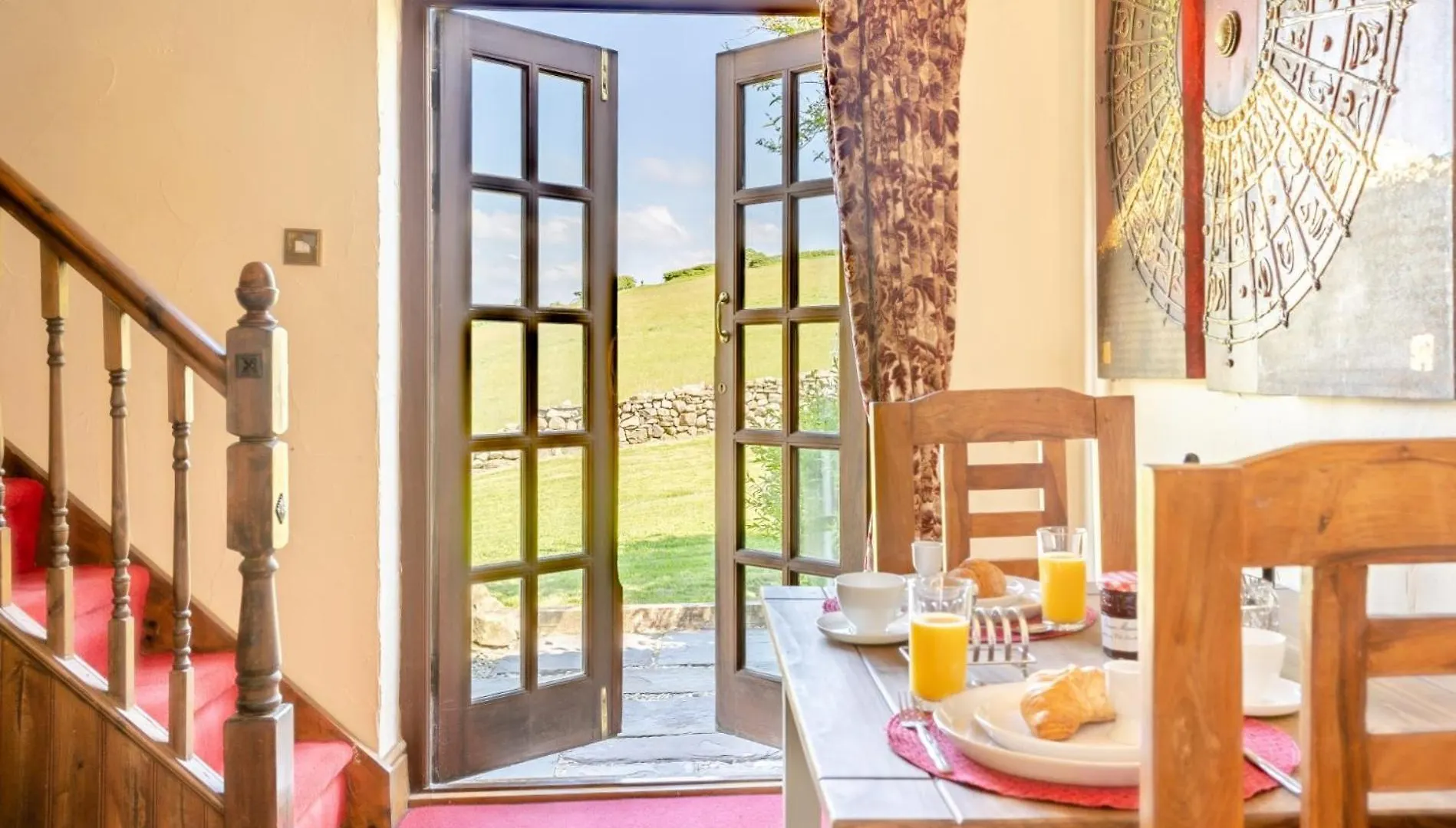 1 Bed Property In Gower 77981 Penclawdd 0*,  United Kingdom